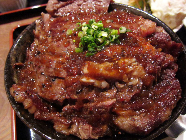 絶対に美味しい世界中のステーキ画像