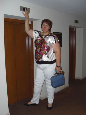 驚愕するほど背が高い、お姉さんたちの写真