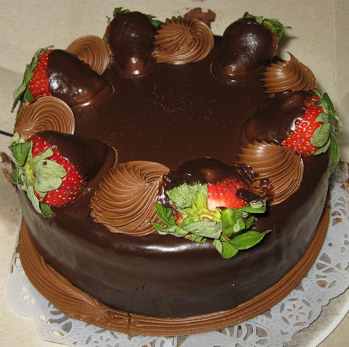 本当に美味しそうなチョコレートケーキの写真を見ていると食べたくなる！写真