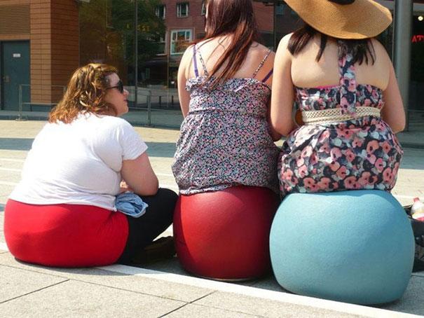 海外でタイミング良く撮影された決定的瞬間のオモシロ写真