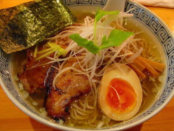 本当に美味しそうなラーメンの写真
