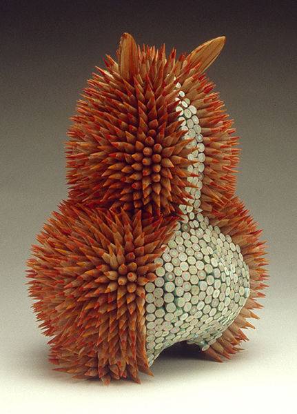 鉛筆を大量に利用した「鉛筆アート」写真