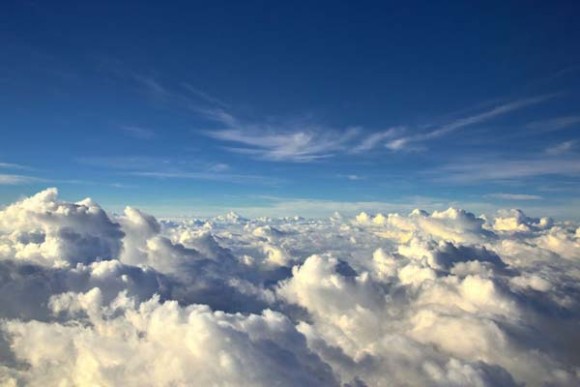 飛行機は窓際の席に座るべきだと確信する10枚の写真