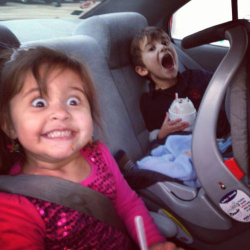 海外の遊びが凄い琴になっている写真