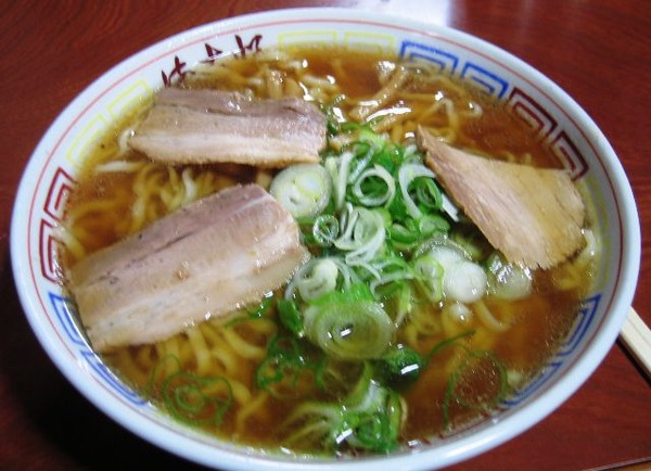 本当に美味しそうなラーメンの写真