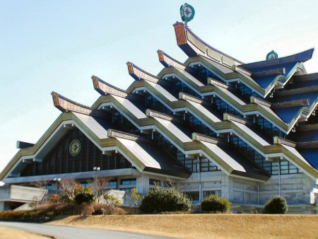  奇妙な建造物の画像