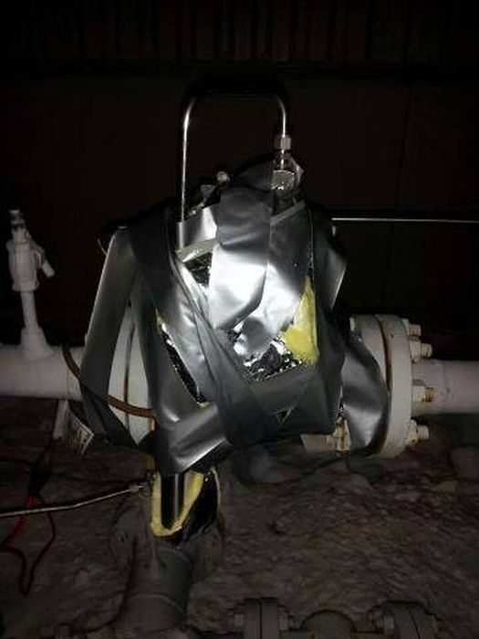 強引すぎて面白い道具の使い回し日曜大工の写真